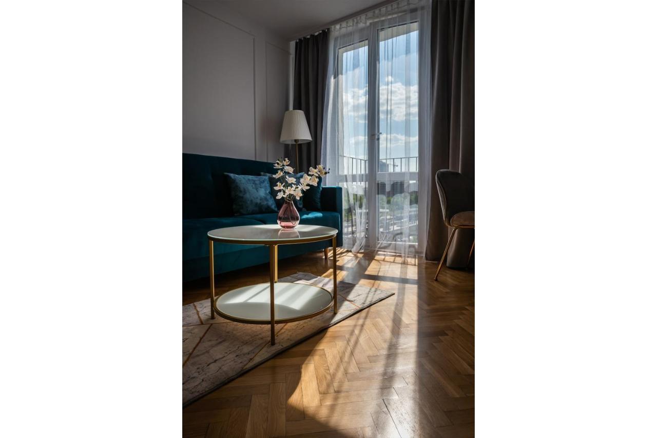 Metro Dworzec Gdanski Elegant Studio Διαμέρισμα Βαρσοβία Εξωτερικό φωτογραφία