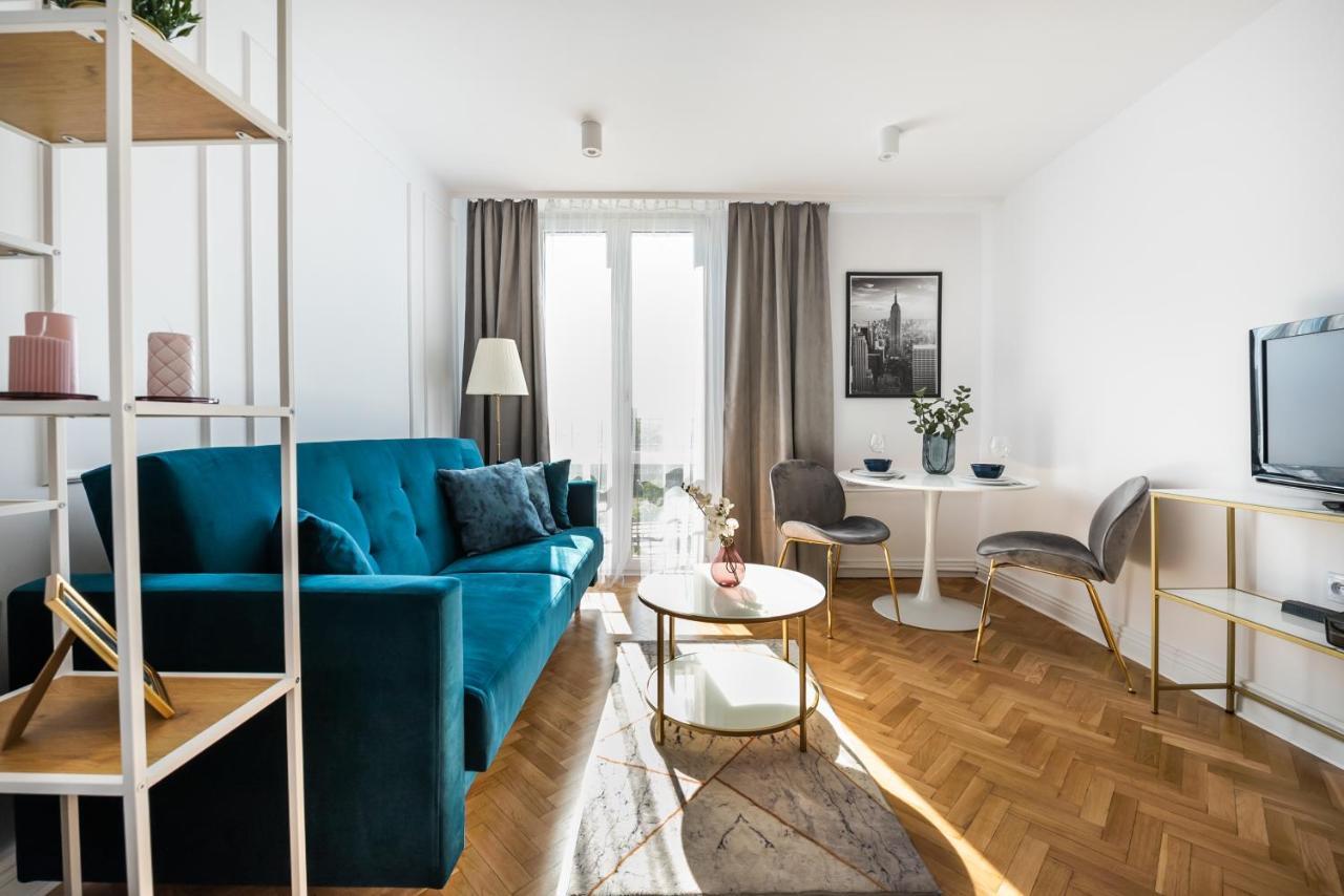 Metro Dworzec Gdanski Elegant Studio Διαμέρισμα Βαρσοβία Εξωτερικό φωτογραφία